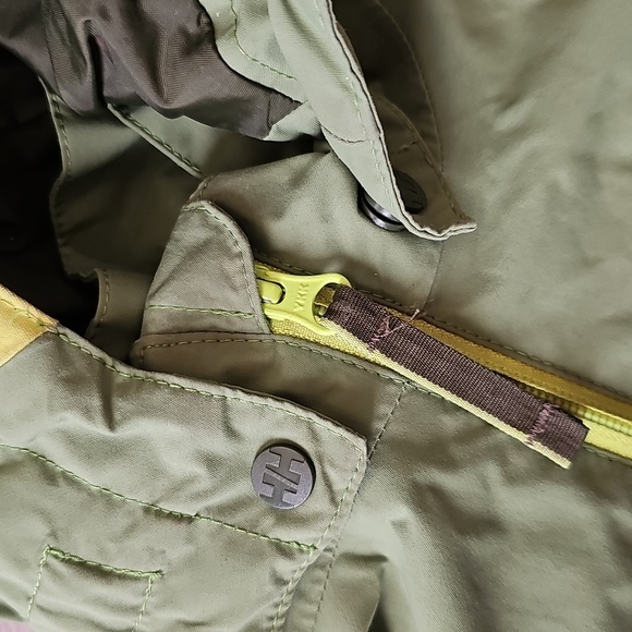 Helly Hansen Shelter Outdoor Waterproof Jacket, Size Toddler 4 - Picture 10 of 15